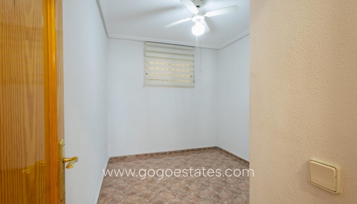 Venta - Apartamento / Piso - Torrevieja - Centro