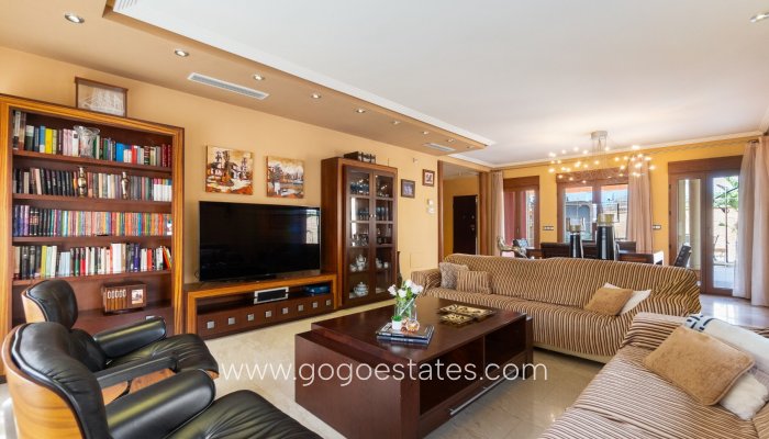 Te koop - Villa - Orihuela