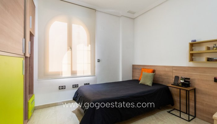 Te koop - Villa - Orihuela