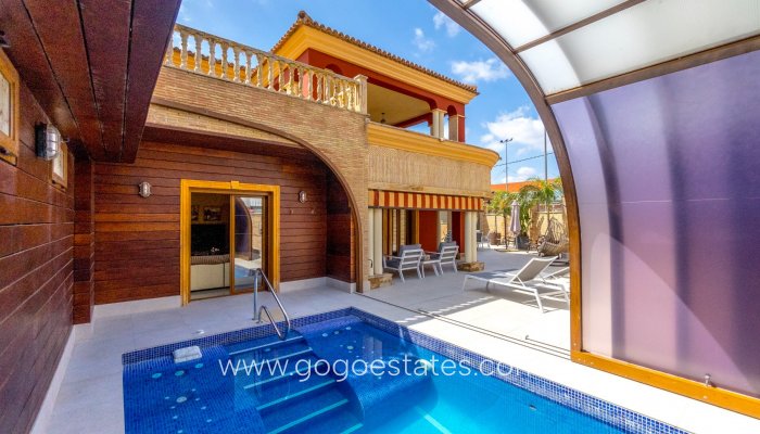 Te koop - Villa - Orihuela