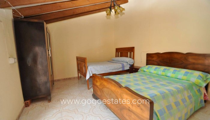Venta - Casa - Casa adosada - Pinoso - Pinoso Centro