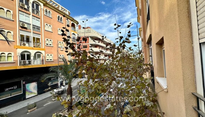 Resale - Apartment - Middle Floor Studio - Torrevieja - Torrevieja Centro