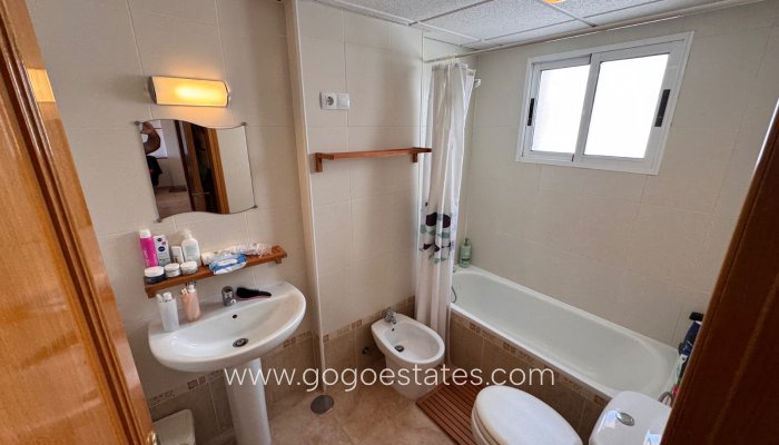 Te koop - Appartement op de bovenste verdieping - Aguilas - Urbanizacion Collados Weiss