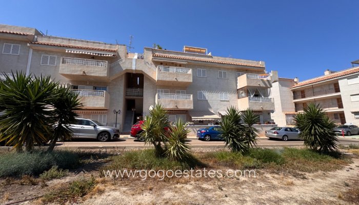 Location longue durée - Appartement au rez-de-chaussée - Aguilas - Los Collados