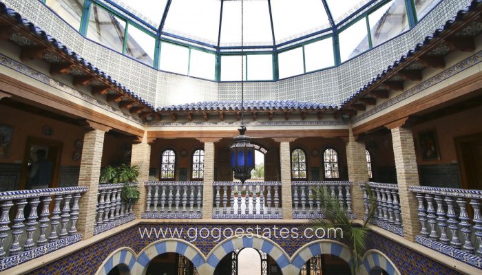 Te koop - Huis - Vrijstaande Villa - Orihuela - Villamartin