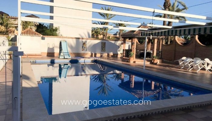 Te koop - Huis - Vrijstaande Villa - Orihuela - Cabo Roig