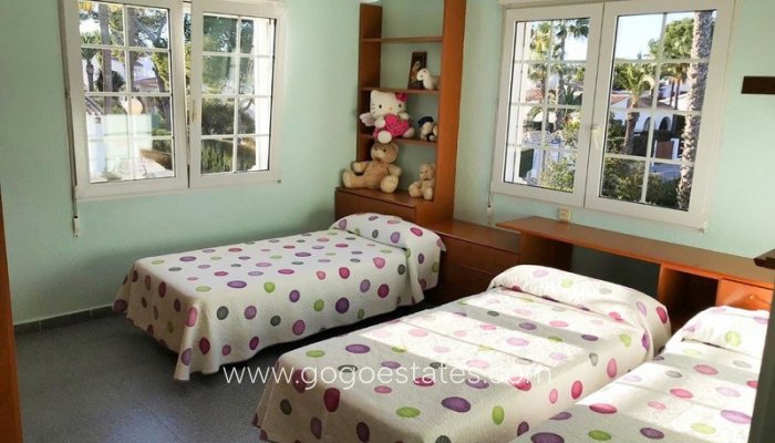 Te koop - Huis - Vrijstaande Villa - Orihuela - Cabo Roig