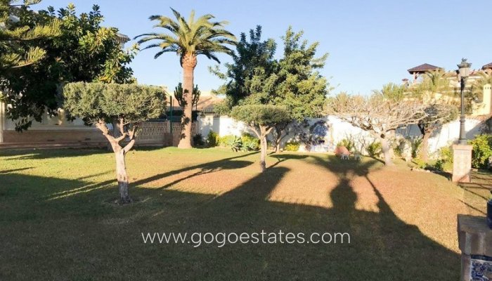 Te koop - Huis - Vrijstaande Villa - Orihuela - Cabo Roig