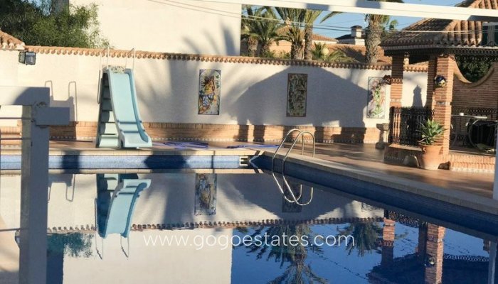 Te koop - Huis - Vrijstaande Villa - Orihuela - Cabo Roig