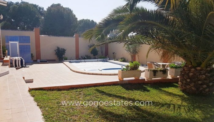 Te koop - Huis - Vrijstaande Villa - Orihuela - Los Balcones