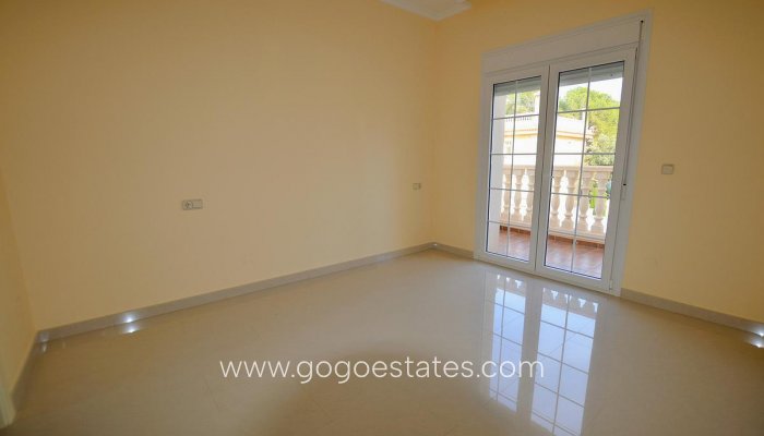 Te koop - Huis - Vrijstaande Villa - Orihuela - Cabo Roig