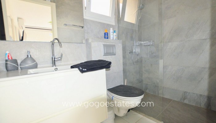 Te koop - Huis - Vrijstaande Villa - Orihuela - Villamartin