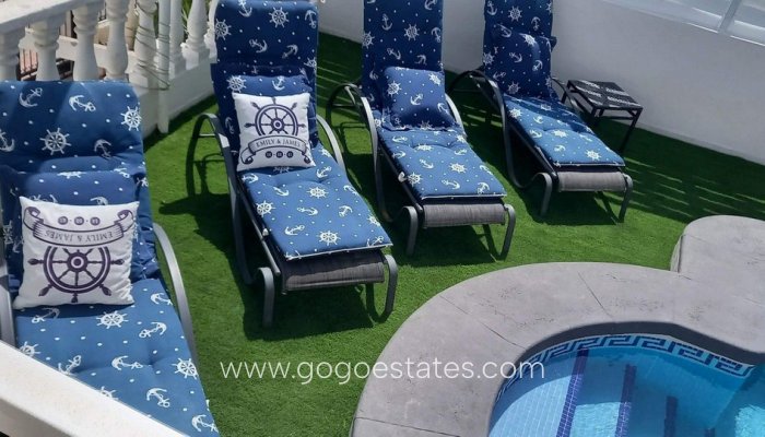 Te koop - Huis - Vrijstaande Villa - Orihuela - Villamartin