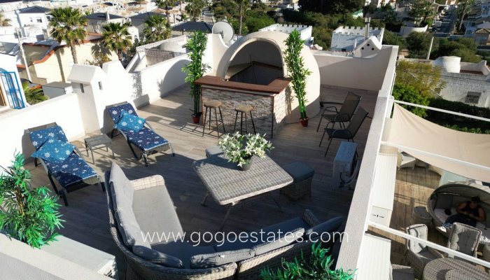 Te koop - Huis - Vrijstaande Villa - Orihuela - Villamartin