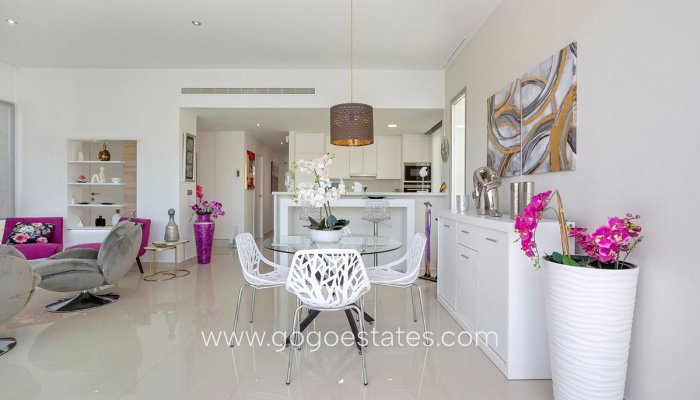 Te koop - Huis - Vrijstaande Villa - Torrevieja - Nueva Torrevieja