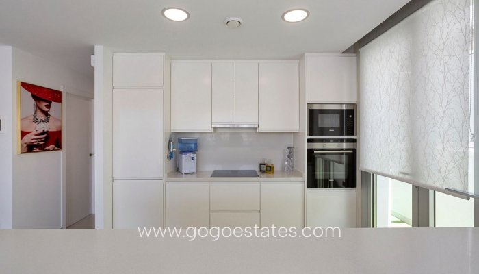 Te koop - Huis - Vrijstaande Villa - Torrevieja - Nueva Torrevieja