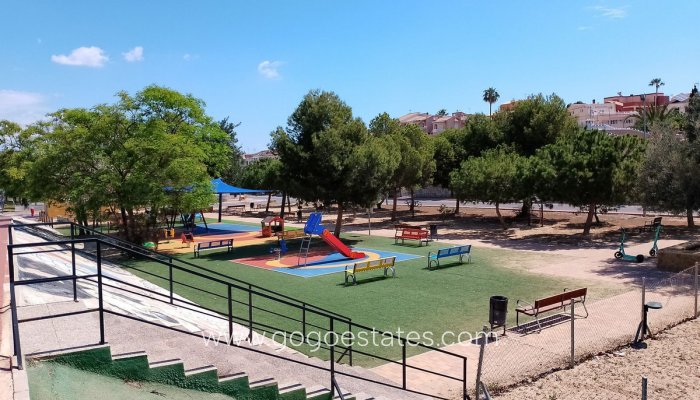 Te koop - Huis - Vrijstaande Villa - Orihuela - Los Balcones