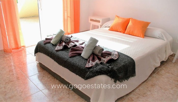 Te koop - Huis - Vrijstaande Villa - Orihuela - Los Balcones