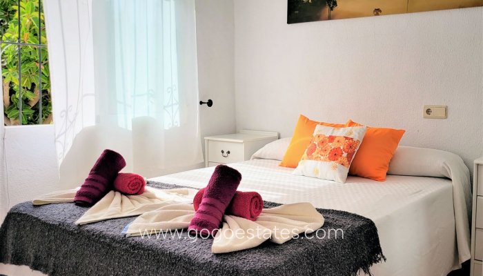 Te koop - Huis - Vrijstaande Villa - Orihuela - Los Balcones