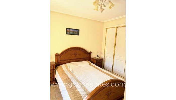 Te koop - Huis - Vrijstaande Villa - Orihuela - Villamartin