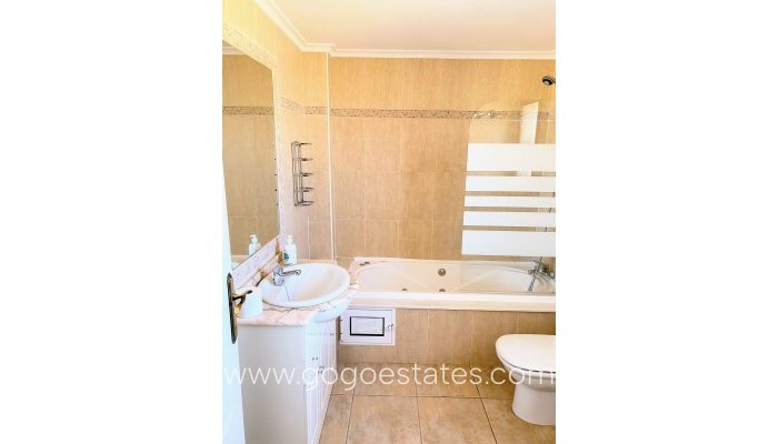 Te koop - Huis - Vrijstaande Villa - Orihuela - Villamartin