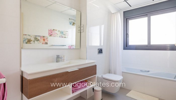 Te koop - Huis - Vrijstaande Villa - Orihuela - Campoamor