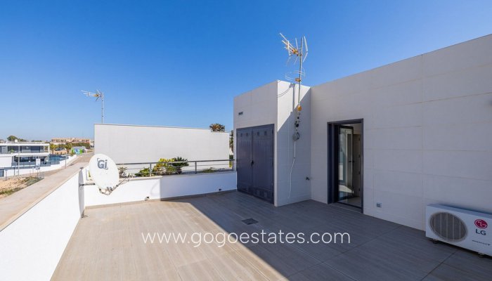 Te koop - Huis - Vrijstaande Villa - Orihuela - Campoamor
