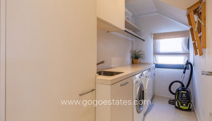 Te koop - Huis - Vrijstaande Villa - Orihuela - Campoamor