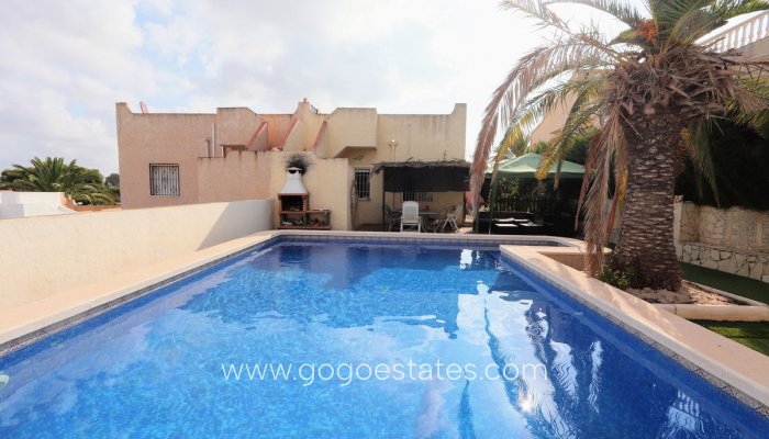 Te koop - Huis - Vrijstaande Villa - Orihuela - Los Balcones