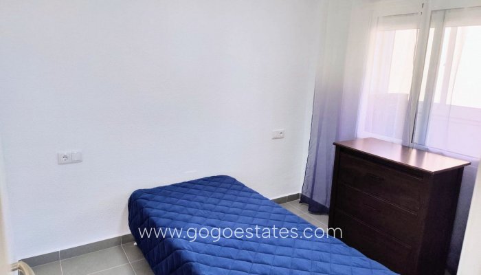 Te koop - Appartement - Appartement op de middelste verdieping - Orihuela - Punta Prima