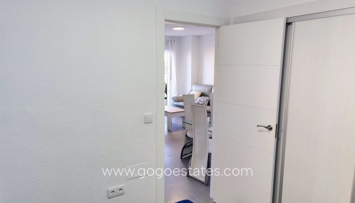 Te koop - Appartement - Appartement op de middelste verdieping - Orihuela - Punta Prima