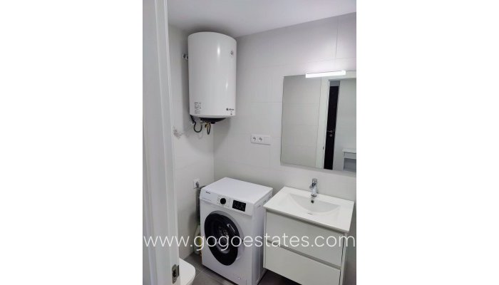 Te koop - Appartement - Appartement op de middelste verdieping - Orihuela - Punta Prima