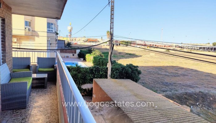 Te koop - Appartement - Appartement op de middelste verdieping - Orihuela - Punta Prima