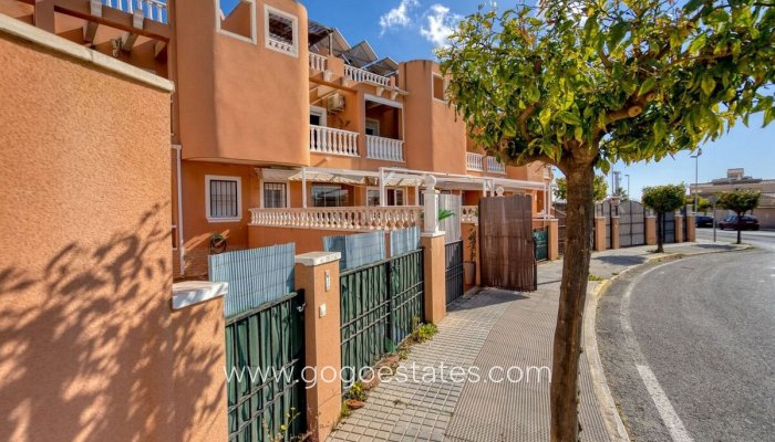 Te koop - Huis - Stadswoning - Torrevieja - Torrevieja Centro