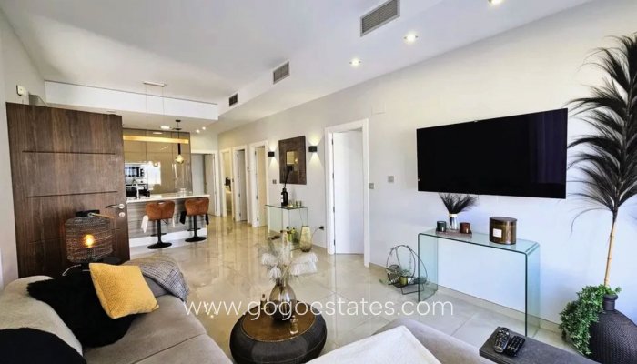 Te koop - Huis - Vrijstaande Villa - Orihuela - Villamartin