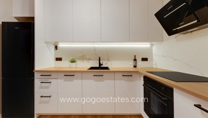 Te koop - Huis - Stadswoning - Orihuela - Punta Prima