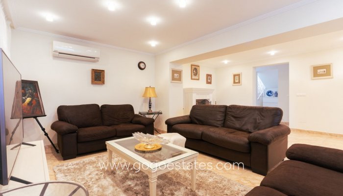 Te koop - Huis - Vrijstaande Villa - Orihuela - Los Balcones