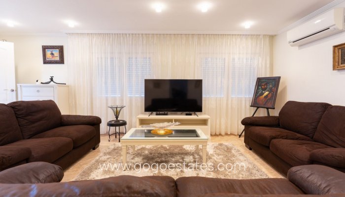 Te koop - Huis - Vrijstaande Villa - Orihuela - Los Balcones