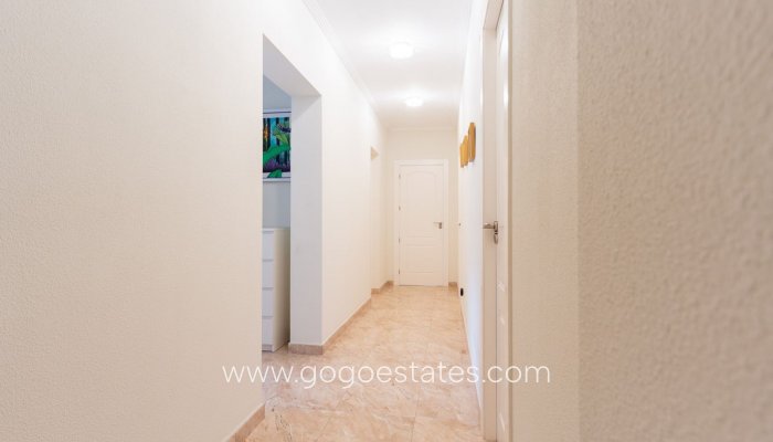 Te koop - Huis - Vrijstaande Villa - Orihuela - Los Balcones