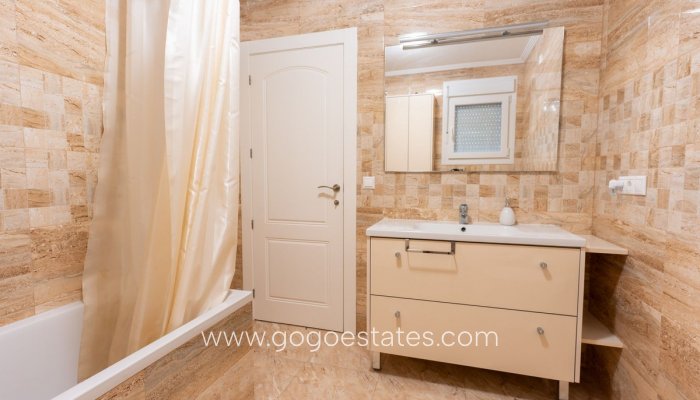 Te koop - Huis - Vrijstaande Villa - Orihuela - Los Balcones