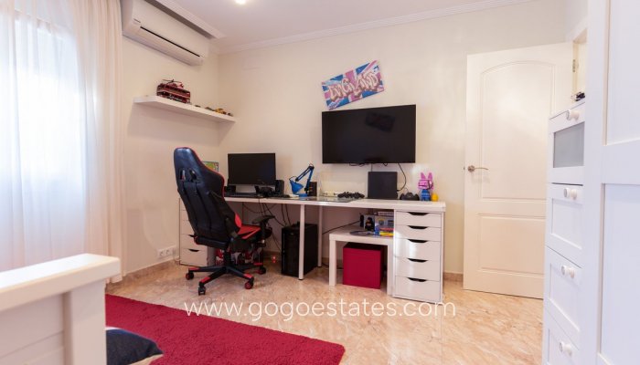 Te koop - Huis - Vrijstaande Villa - Orihuela - Los Balcones