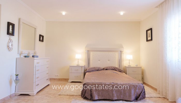 Te koop - Huis - Vrijstaande Villa - Orihuela - Los Balcones