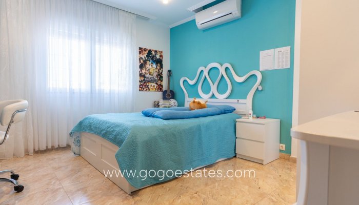 Te koop - Huis - Vrijstaande Villa - Orihuela - Los Balcones