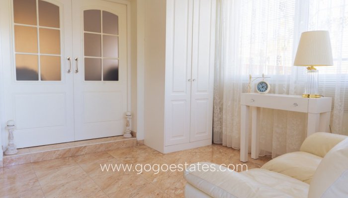 Te koop - Huis - Vrijstaande Villa - Orihuela - Los Balcones