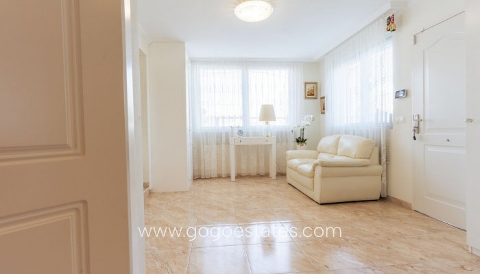 Te koop - Huis - Vrijstaande Villa - Orihuela - Los Balcones