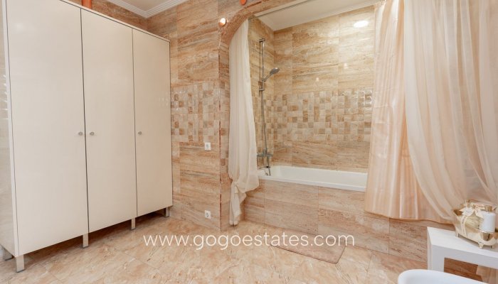 Te koop - Huis - Vrijstaande Villa - Orihuela - Los Balcones