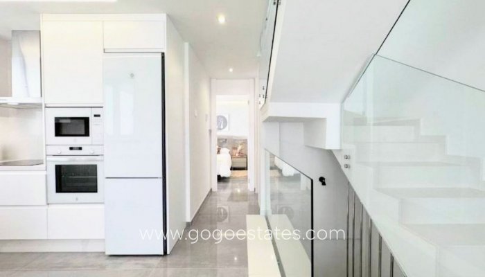 Te koop - Huis - Vrijstaande Villa - Orihuela - Los Balcones