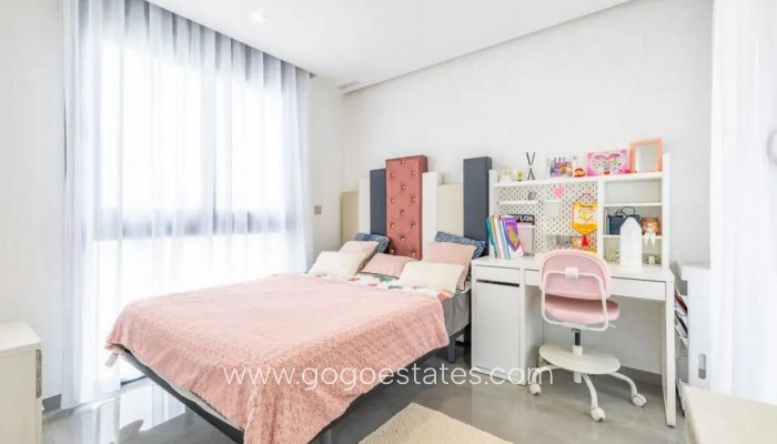 Te koop - Huis - Vrijstaande Villa - Orihuela - Los Balcones