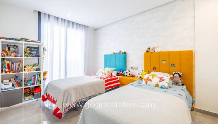 Te koop - Huis - Vrijstaande Villa - Orihuela - Los Balcones