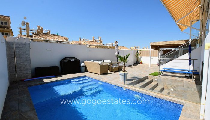 Te koop - Huis - Vrijstaande Villa - Orihuela - Los Altos